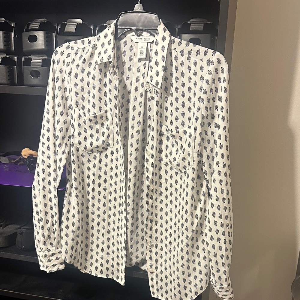 White House Black Market White and Black Button Down Shirt